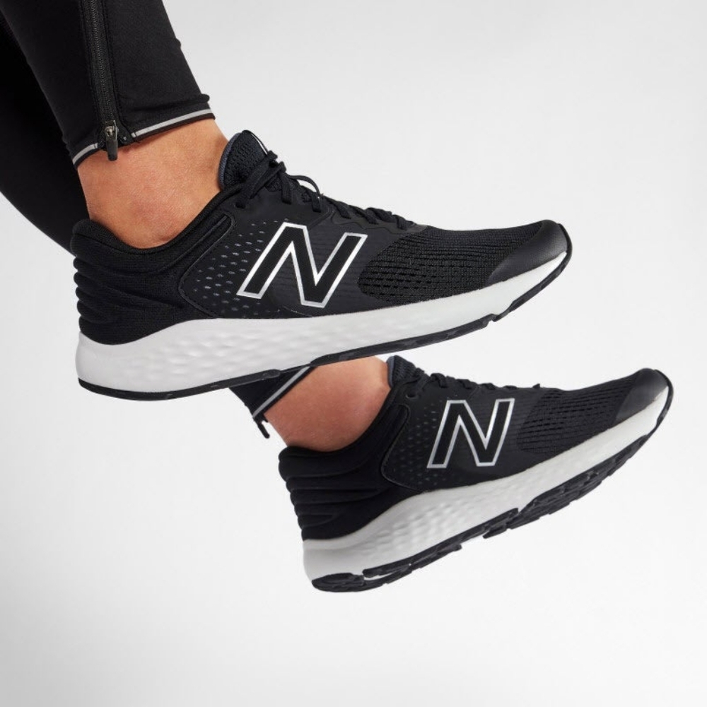 New Balance 520 V7 running shoes